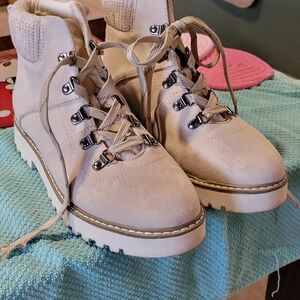 Women's Cream Ankle Boots